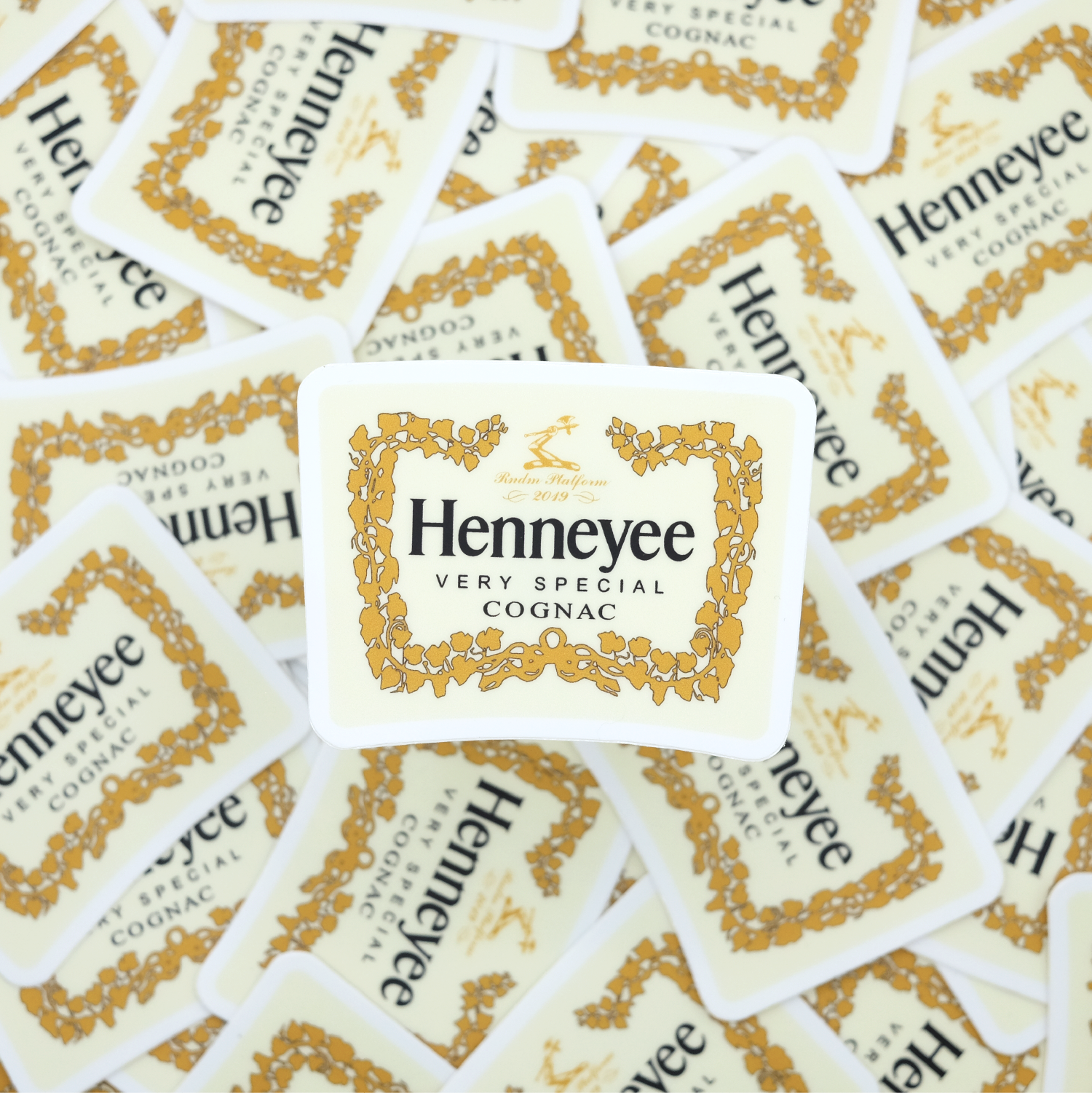 HenneYEE